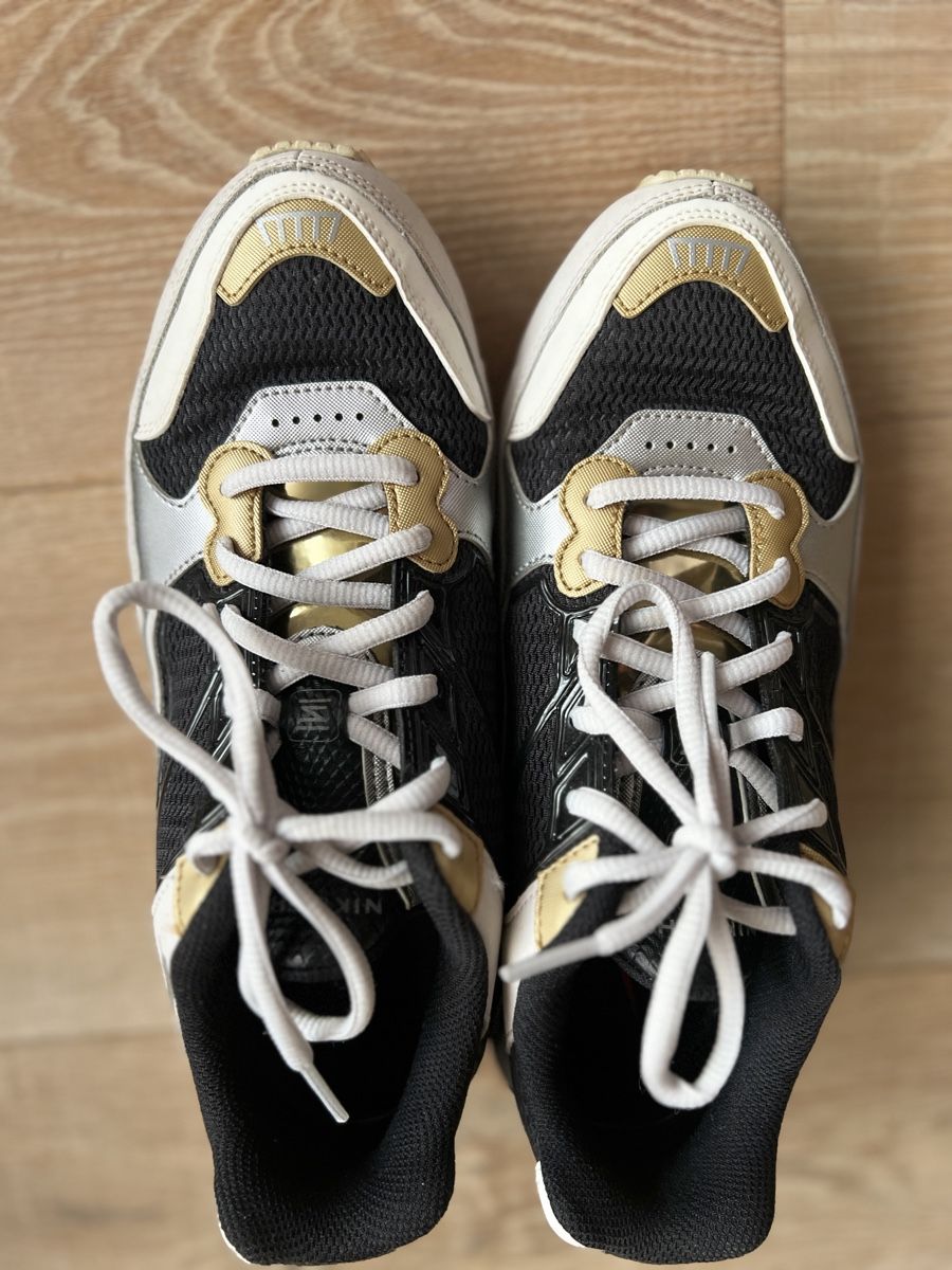 Nike Chaussures hommes: Baskets Nike  SHOCKS 40,5 – D'occasion à Nyon par ikel78 3