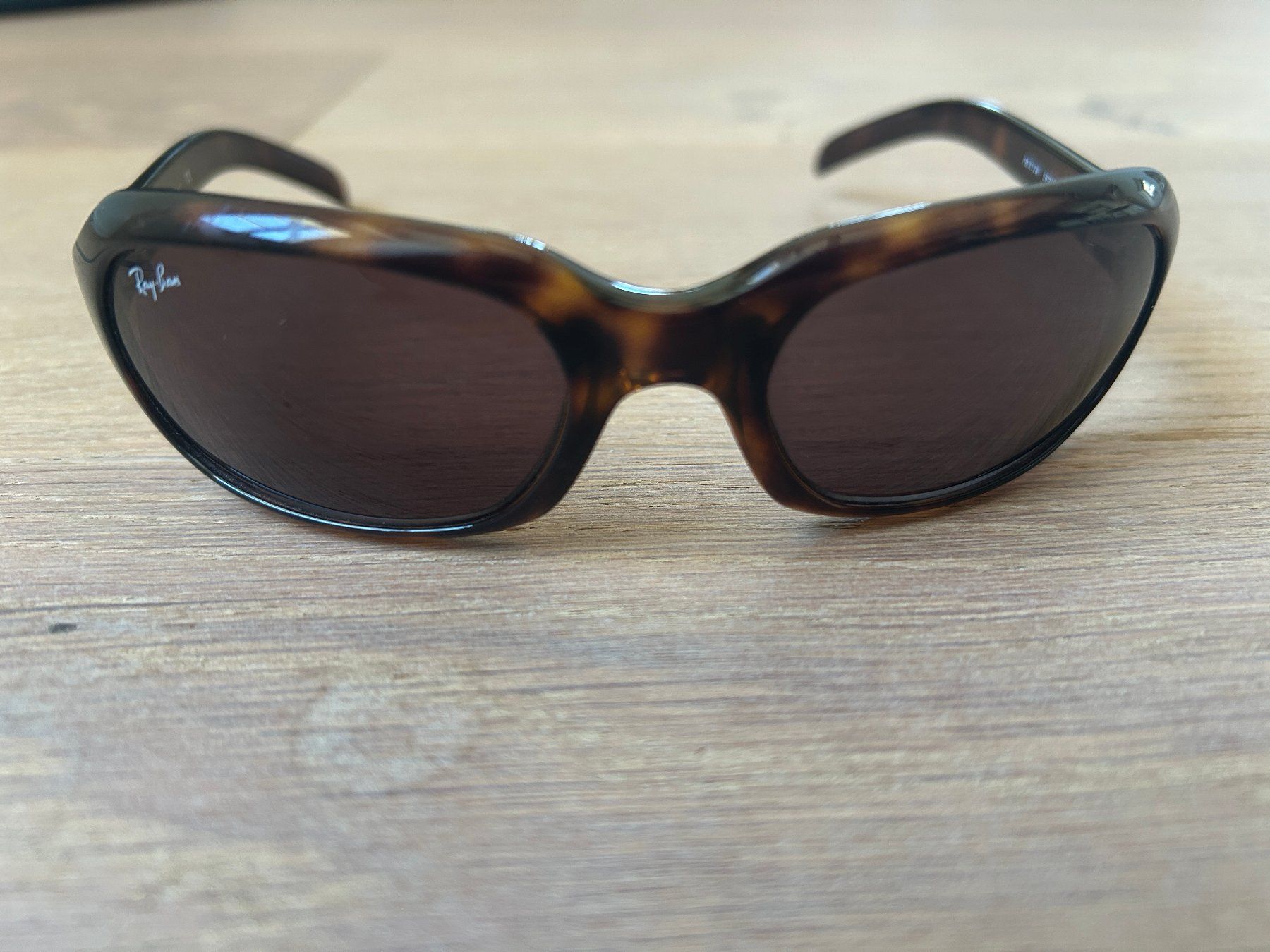 Ray-Ban Occhiali & Lenti: Ray-Ban Sonnenbrille – Usato da Zürich venduto da ins_w679 1