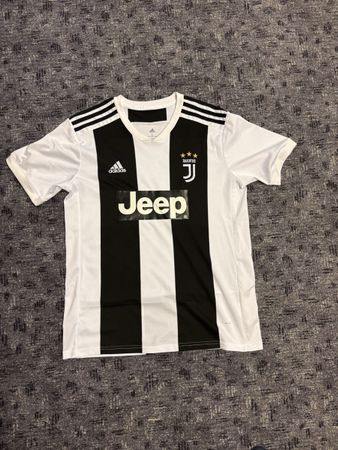 Juventus Turin Ronaldo Trikot Grösse L