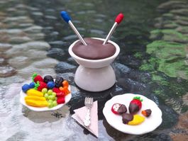 Handmade Schoggi Fondue Set für Puppenhaus