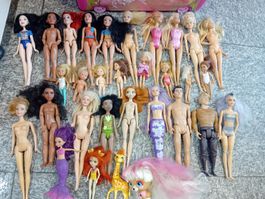 30 puppen Konvolut princess disney, barbie....