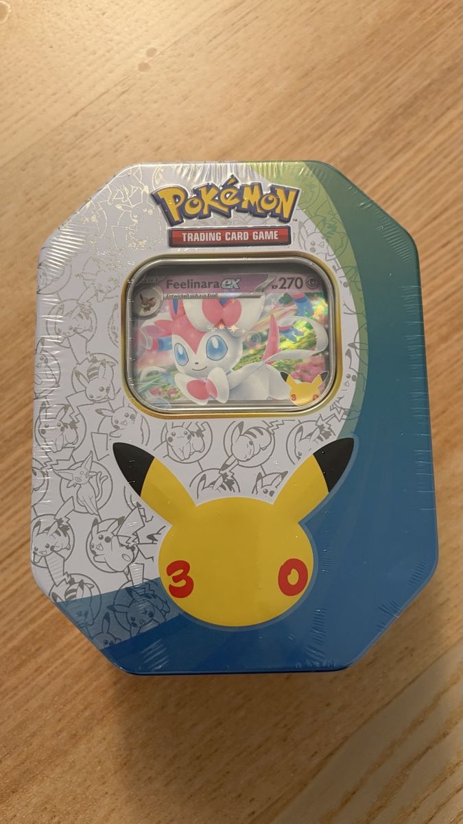 Pokémon Carte collezionabili: Pokemon Tin 30 Years DE – Nuovo e nell'imballaggio originale da Riehen venduto da nic_v5wc