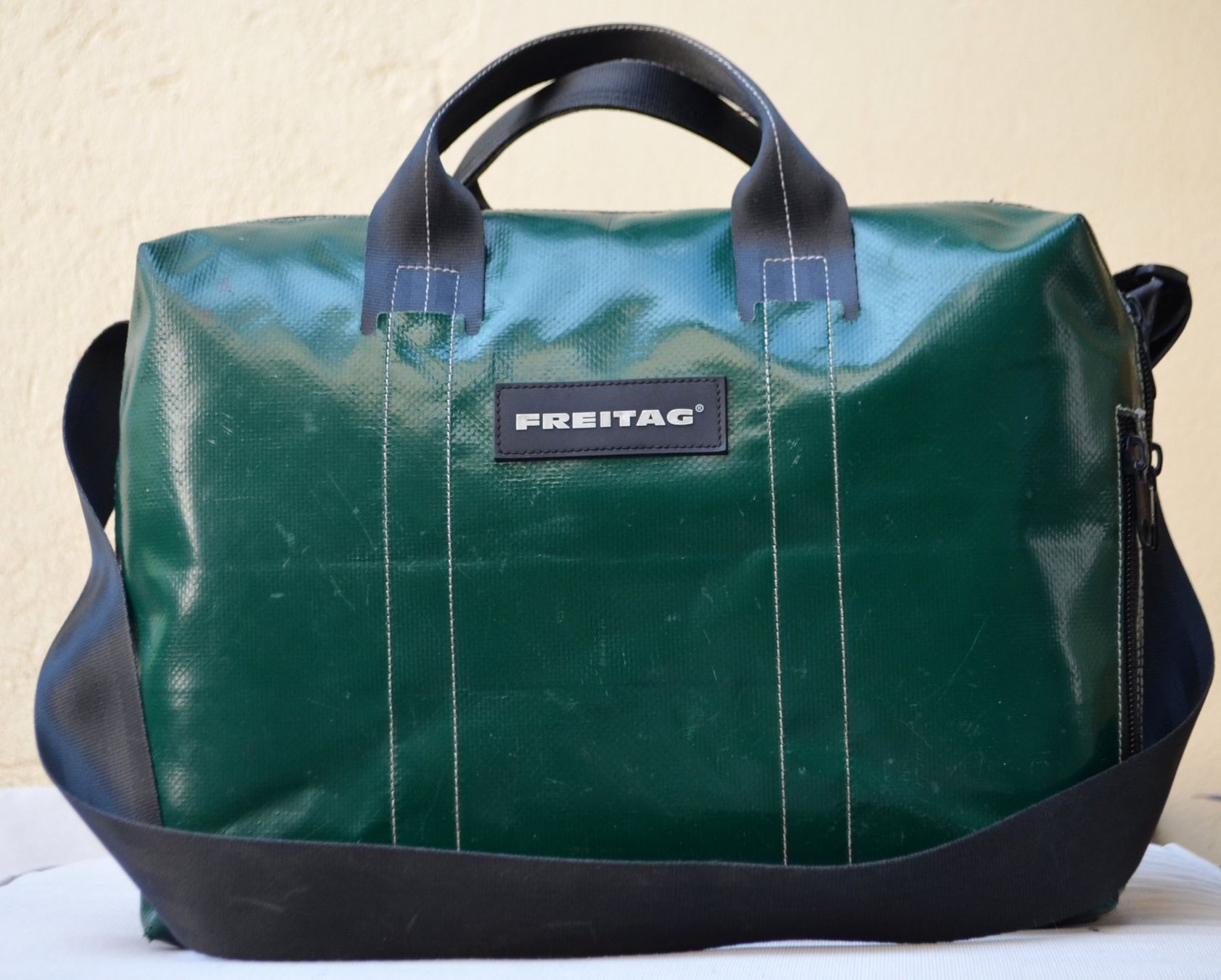 Freitag Taschen: Freitag F77 Tasche / sac – Gebraucht aus Collonges von arashee