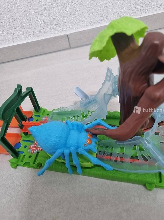 Hot Wheels Giocattoli: Hot Wheels Riesenspinne – Usato da Niederwil SG venduto da Excentia 1