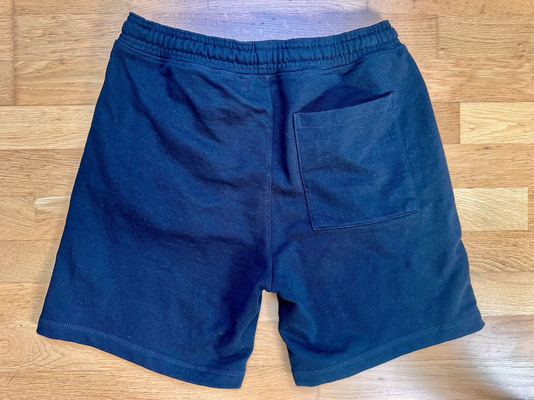Pull&Bear Pantaloni: STWD Herren Shorts M Schwarz Pull & Bear Sweat Jogger Pants – Usato da Binningen venduto da Rewind1 1