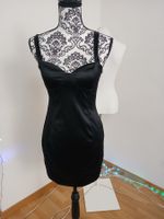 Schwarzes Cocktailkleid, elegant & figurbetont Gr. 36
