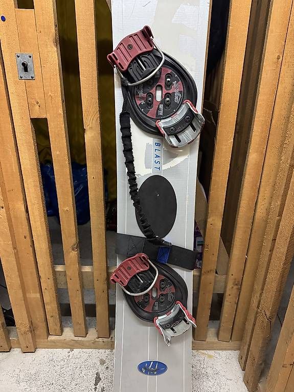 Board: Blast Raceboard 158cm von Hot – Usato da Steffisburg venduto da jul_h5f7 1
