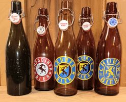 5 Bierflaschen Churer u. Engadiner Bier  Brauerei Calanda