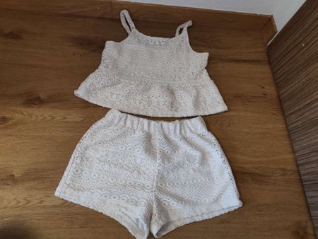 Ein Summer Set für Mädchen Größe 130/7-8