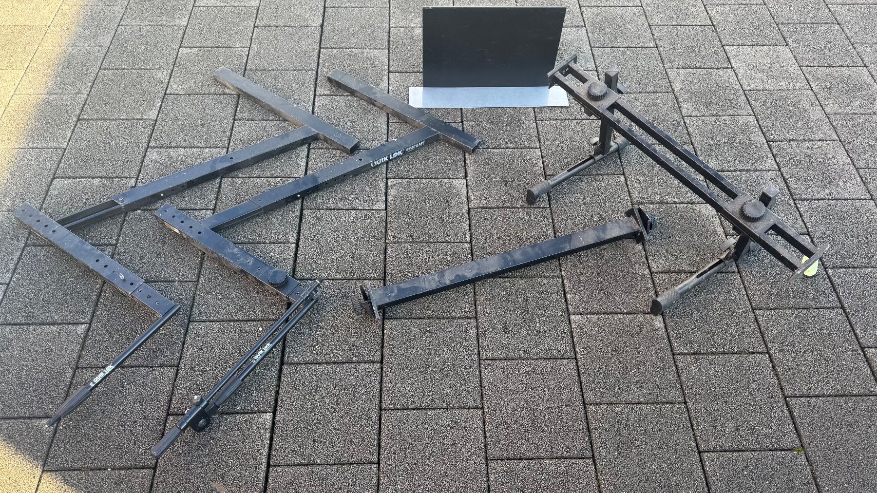 Supporti per strumenti musicali & leggii: Quik Lok Keyboardständer – Usato da Knutwil venduto da Clabrey 1