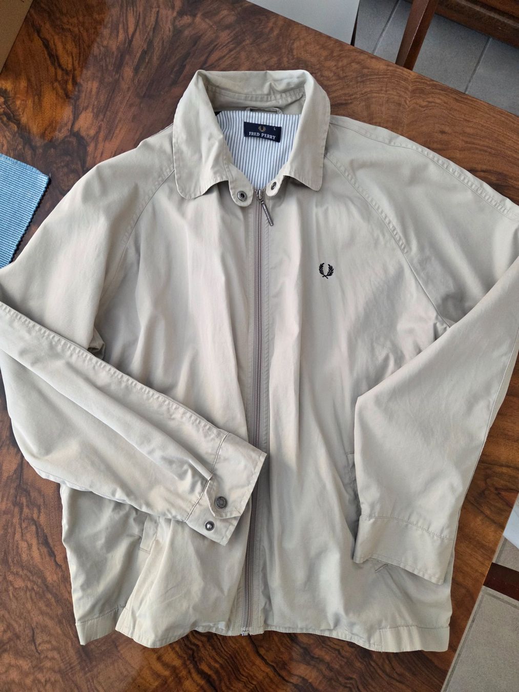 Fred Perry Giacche: Fred Perry Jacke Herren L beige – Usato da Luzern venduto da classy-E 2