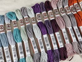DMC Retors Mat Stickgarn – 35 Stränge, je 1 Farbe –LOS LAN19