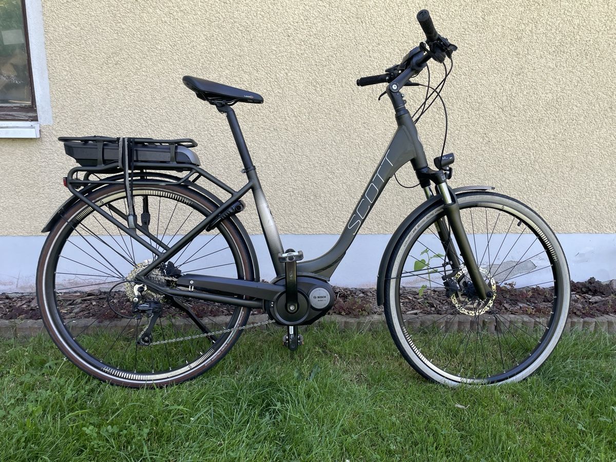 Scott Vélos: Scott E-Sub Active E-Bike 2017 Bosch Motors – D'occasion à Zürich par hei_2jpv