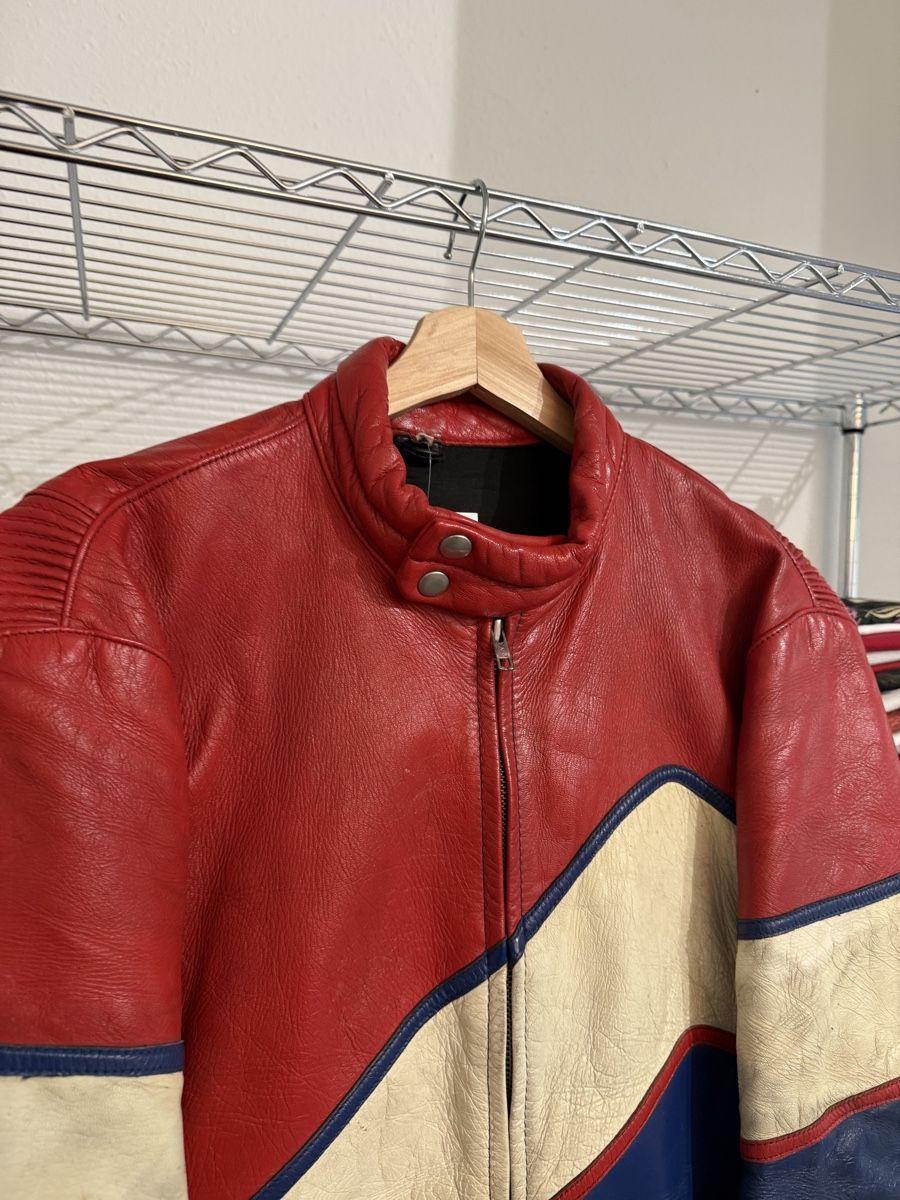 Vestes: 70’s Vintage Leather Biker Jacket Size S – D'occasion à Lausanne par user1020rnt 1
