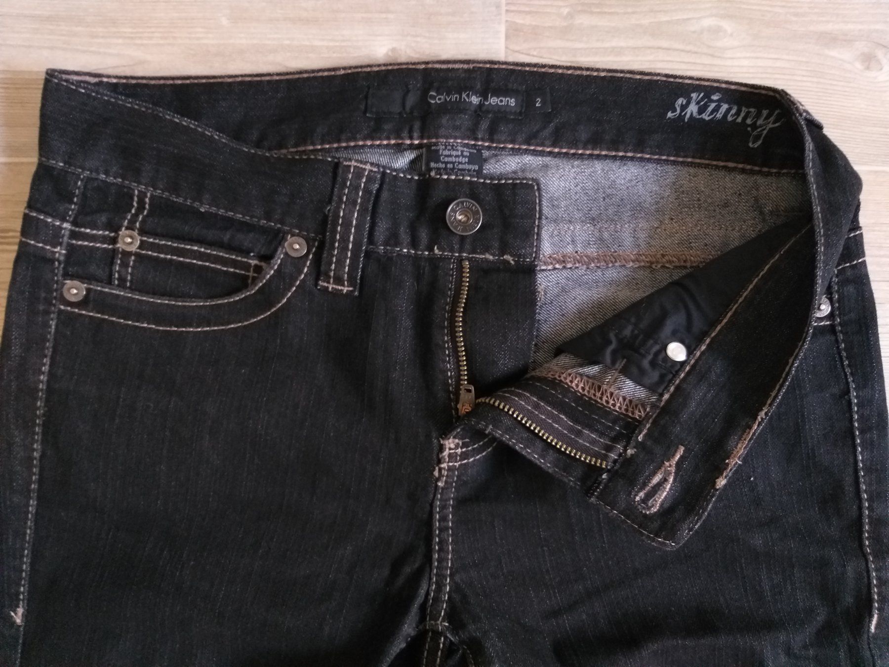 Calvin Klein Jeans: CALVIN KLEIN Jeans taille / Grosse 2 (S) – Usato da Cossonay-ville venduto da Super-Price-Quality 4