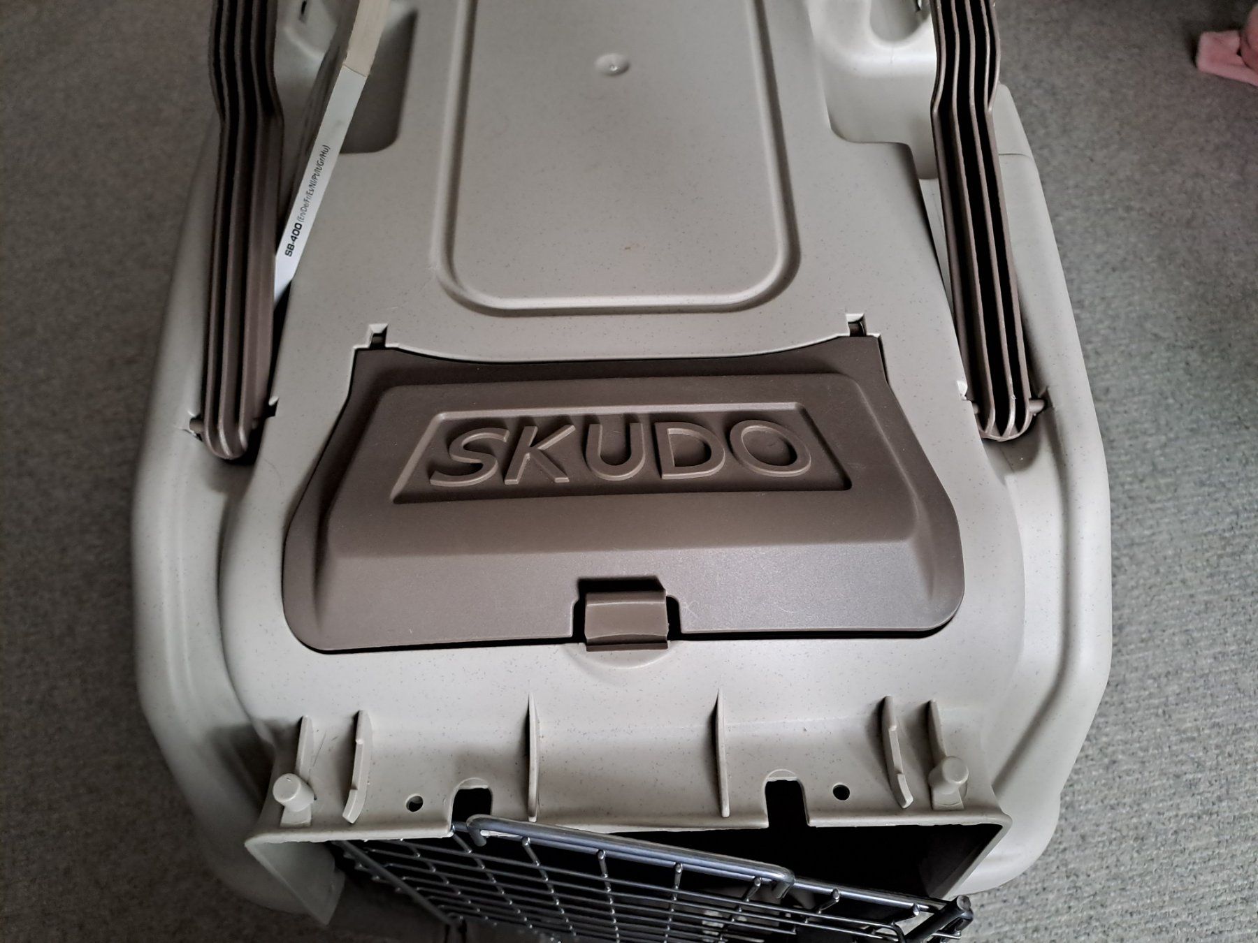 Gabbie, trasporto & Sicurezza: SKUDO HUNDEBOX – Nuovo (secondo la descrizione) da Volketswil venduto da ZSCgirl 9