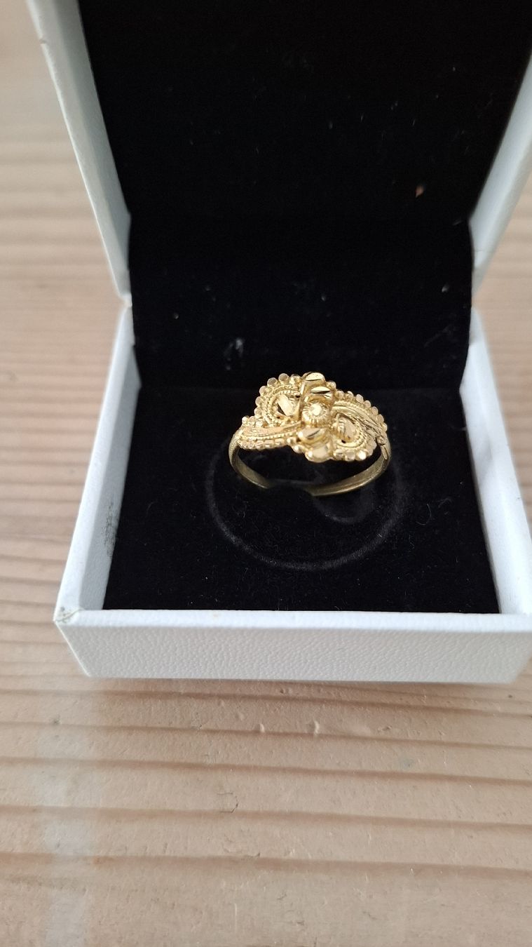 Anelli:  Goldring im Jugendstil-Design – Usato da Buochs venduto da regenbogen7365 1