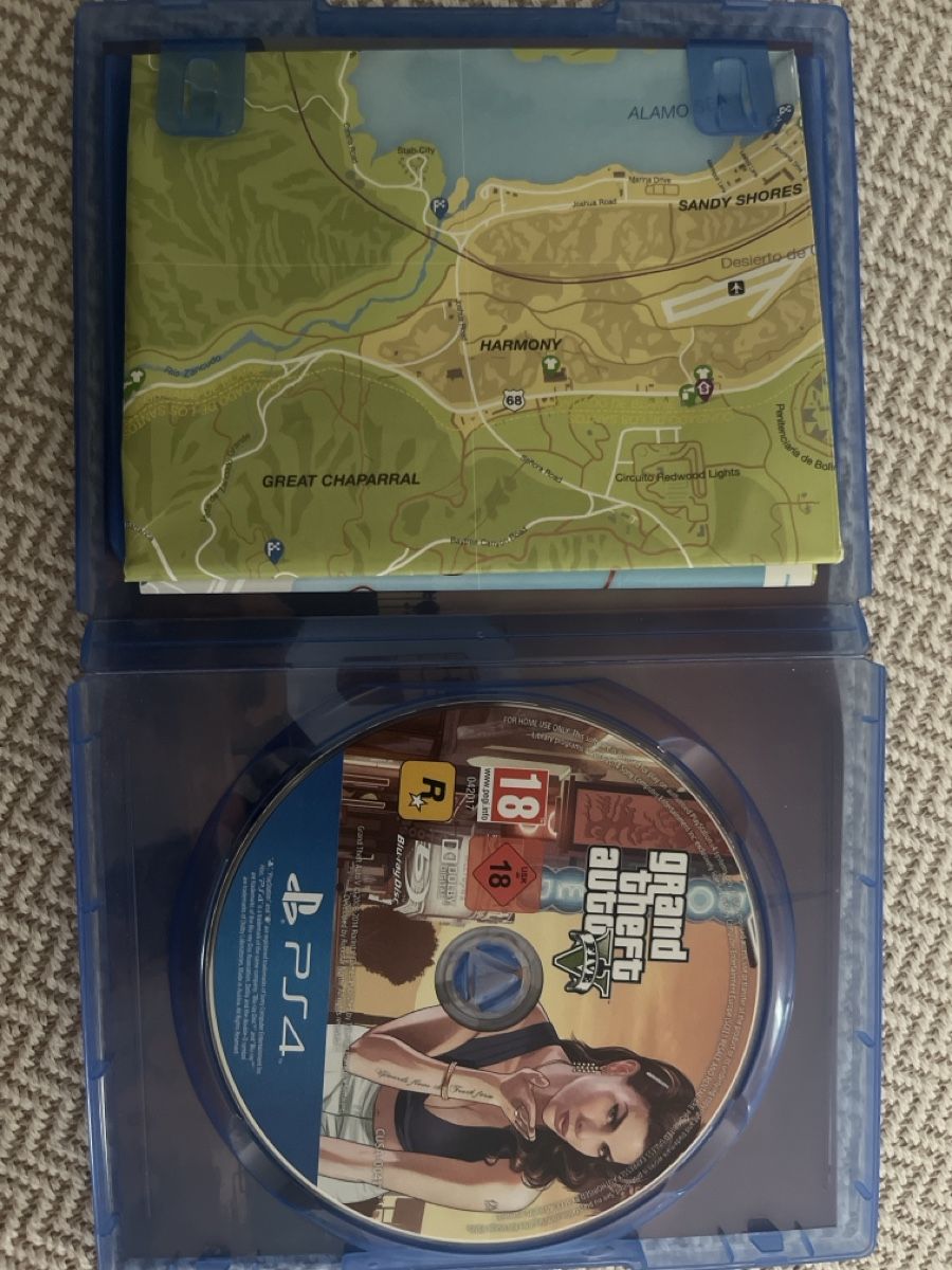 Spiele: GTA V PS4 – Gebraucht aus Wettingen von Russoe 1