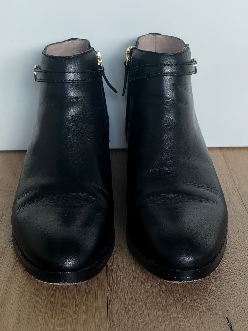 Tory Burch Scarpe da donna: Tory Burch ankle boots (size 7) – Usato da Commugny venduto da j1976 1