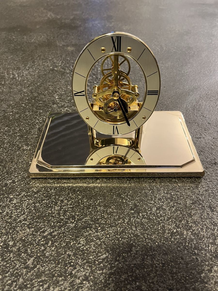 Seiko Stand- & Wanduhren: Seiko Pyramid Skeleton Mantel Clock, QAW109G model – Gebraucht aus Colombier NE von Rain.. 2
