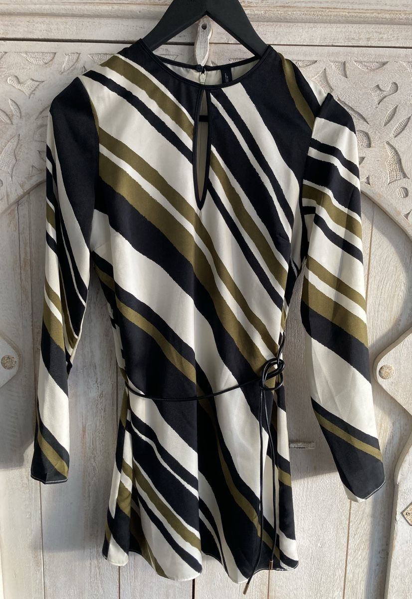 Chemisiers: Bluse Mango – D'occasion à Arbon par Manu-elle