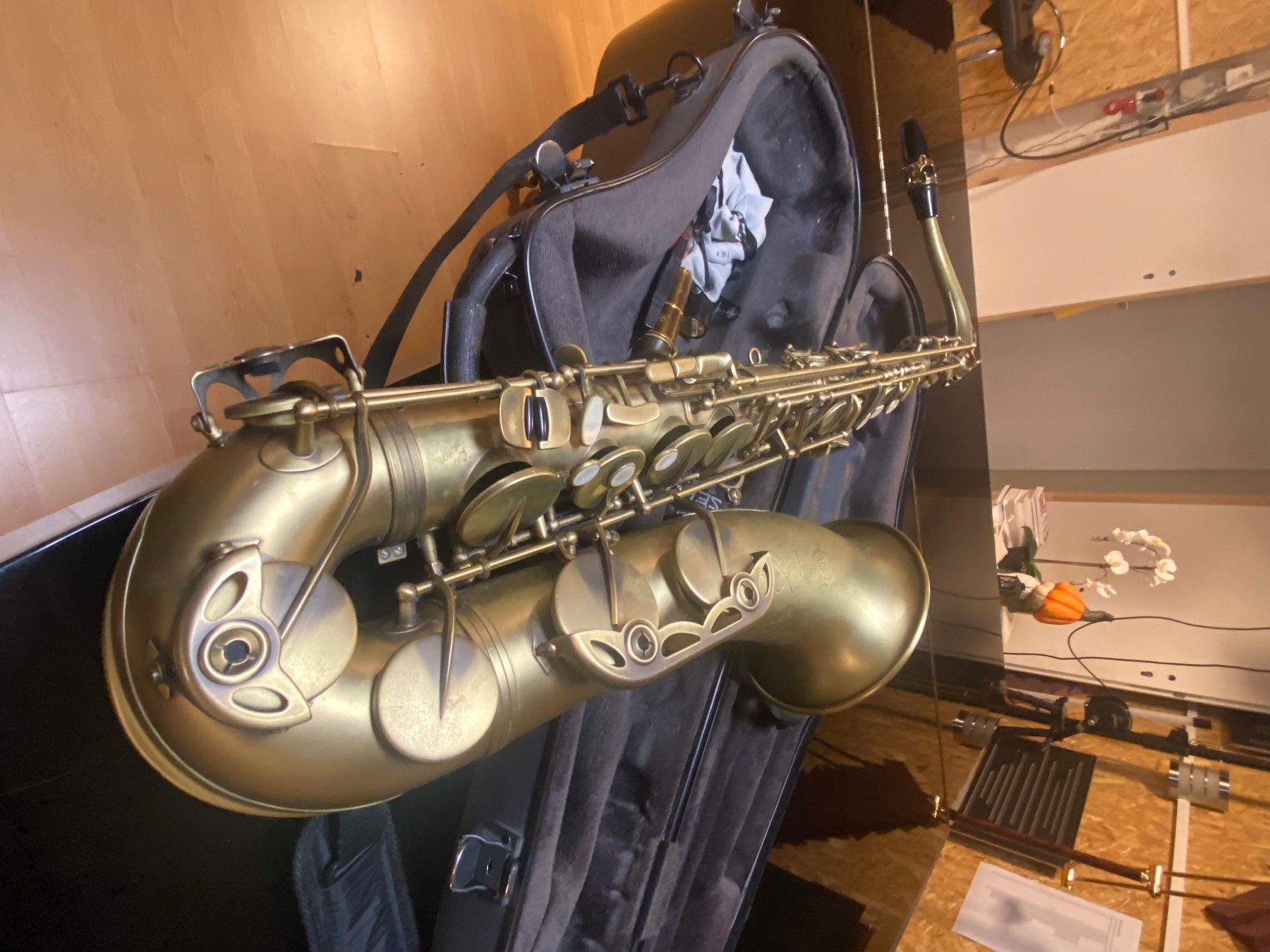 Selmer Strumenti musicali: Tenorsax Selmer – Usato da Schönenwerd venduto da Bryna2002