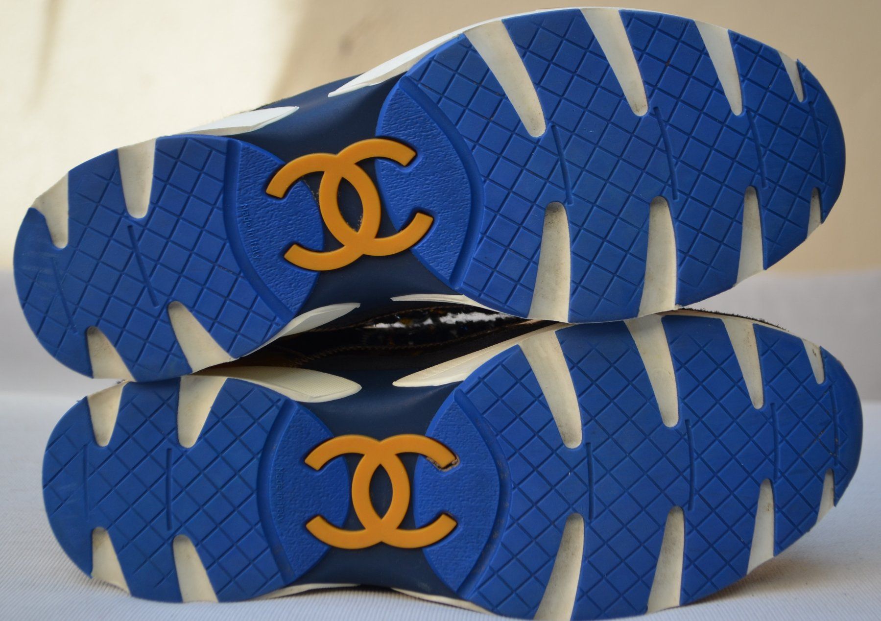 Chanel Damenschuhe: Chanel Sneakers 39 – Gebraucht aus Collonges von Auganien 6