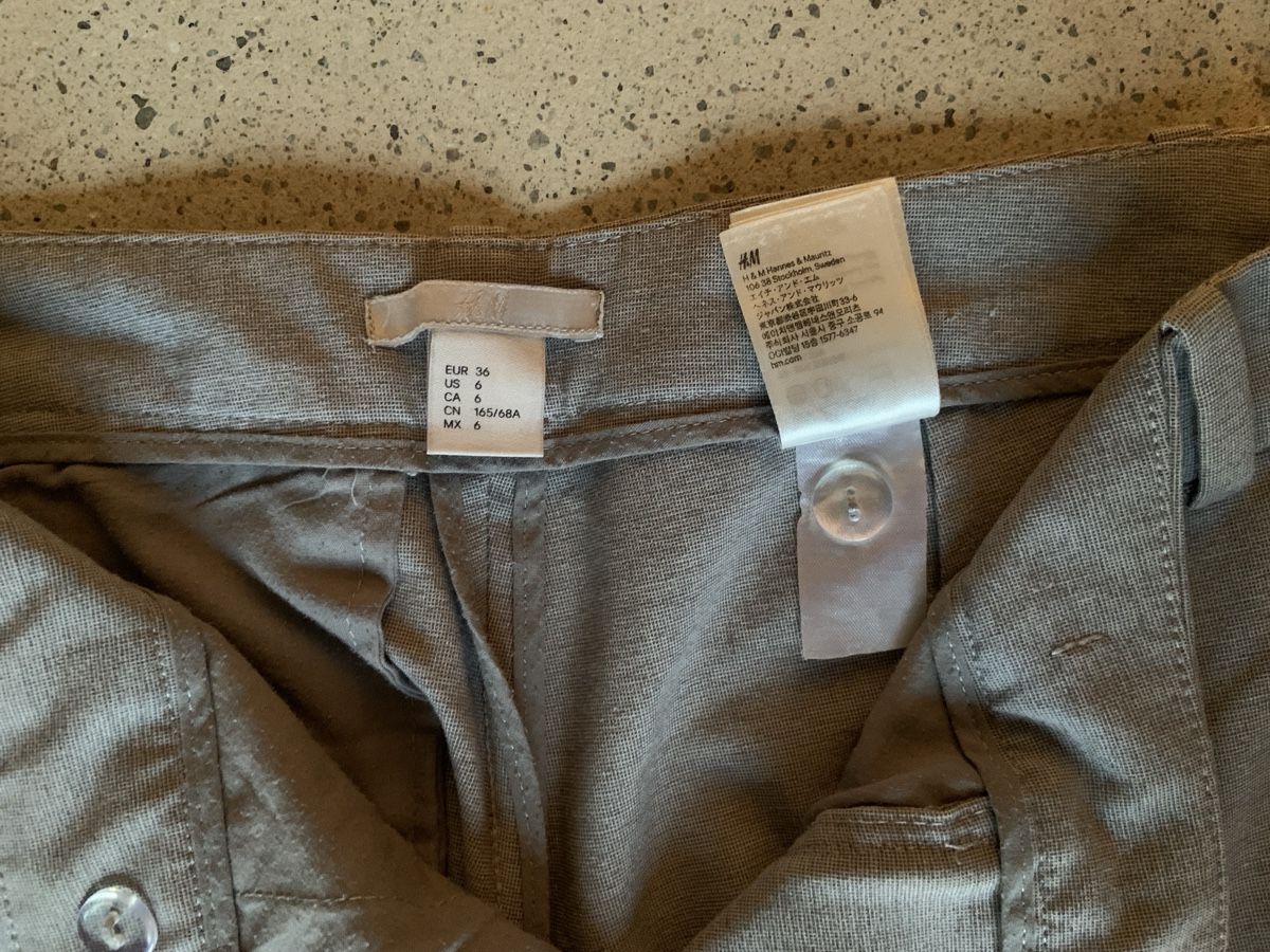 H&M Pantaloni: H&M Slacks grau Gr.36 – Usato da Basel venduto da mir_h6vg 2