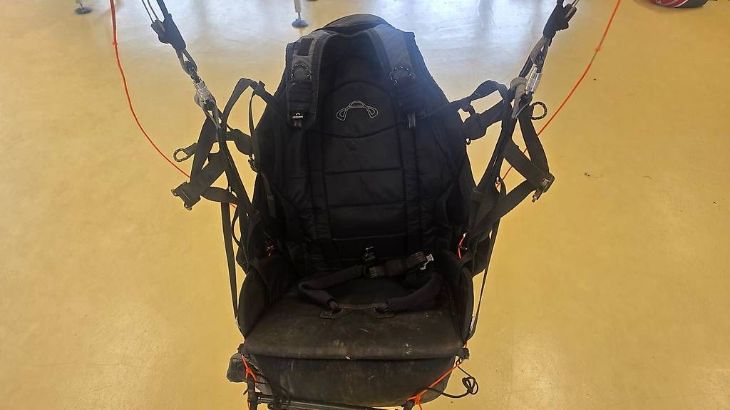Sport dell'aria & Aquiloni: Advance Axess 3 Air M – Usato da Matzendorf venduto da Flugschule-Jura 3