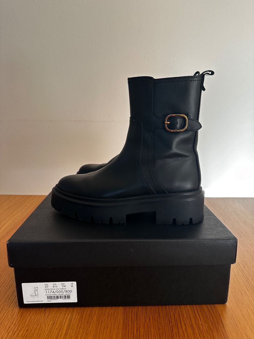 Massimo Dutti Scarpe da donna: LEDERSTIEFELETTEN Massimo Dutti 37 – Usato da Wald ZH venduto da Gosia_N 3