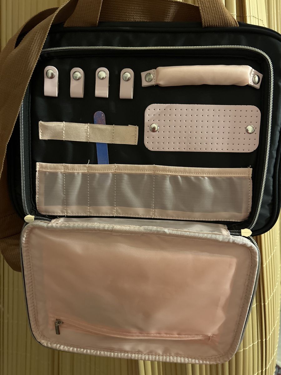 Custodie per cosmetici: Praktischer Kulturbeutel / Schminktasche - – Nuovo (secondo la descrizione) da Bettlach venduto da Aresdiego 1