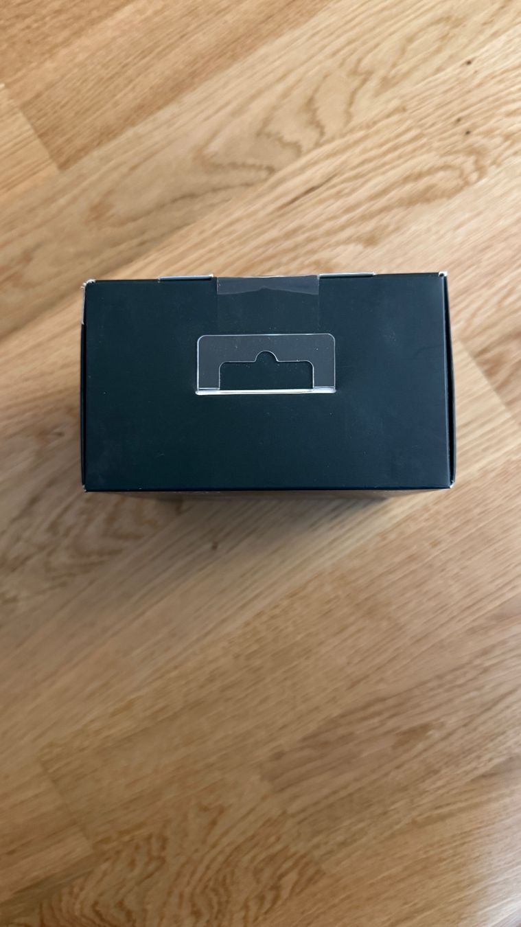 Logitech Webcams: Logitech Streamcam – Neu und originalverpackt aus Zürich von  1