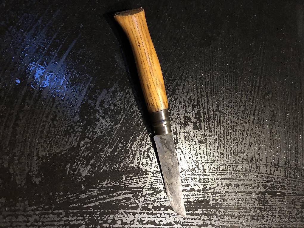 Placchette & Badge: Couteau opiné nº12  – Usato da Grangettes-Romont venduto da Guillaumegrangettes 2