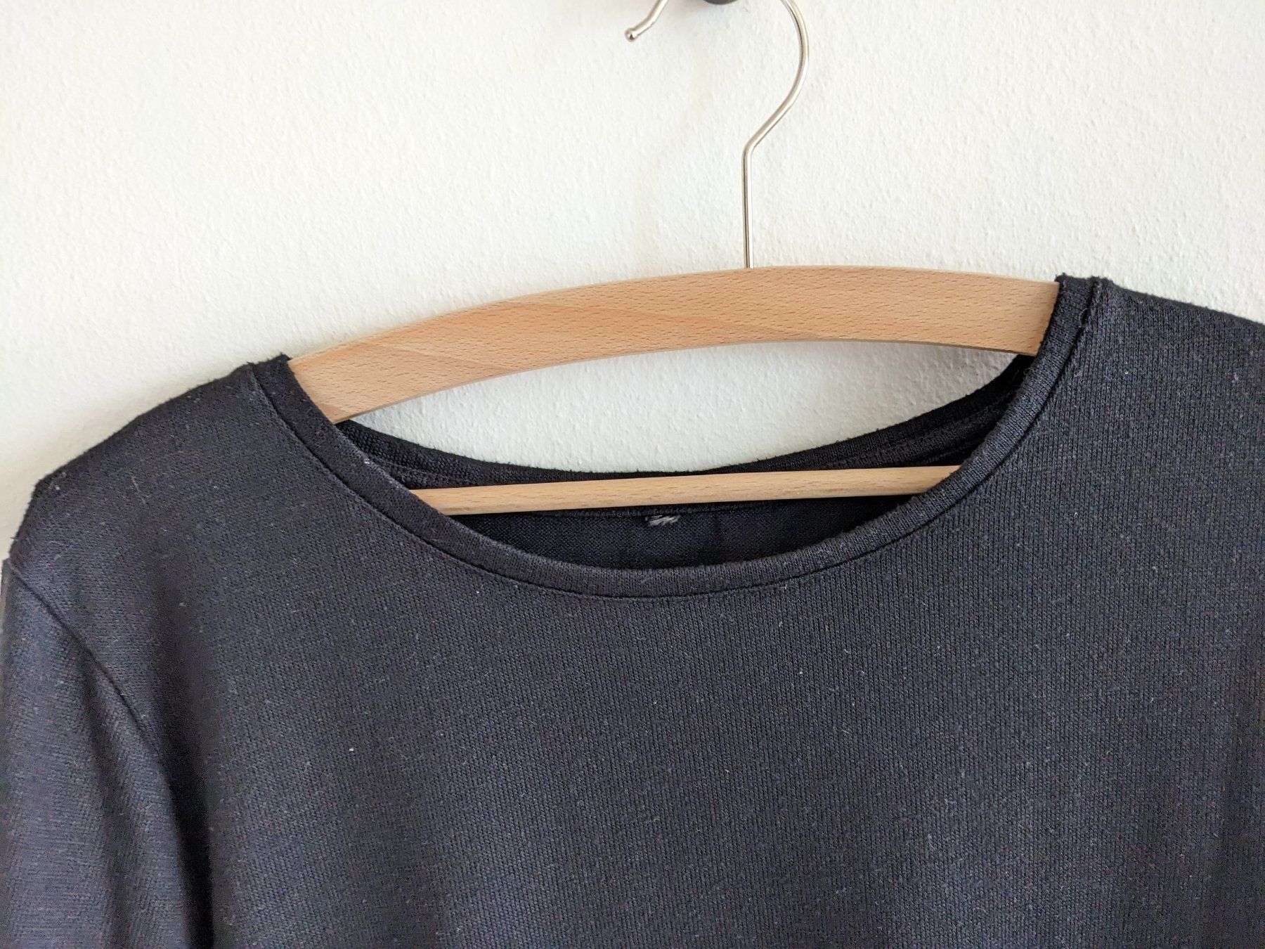 Pullover & Sweatshirts: Schwarzer Pullover von Chicoree, S – Gebraucht aus Basel von labaffe01 2