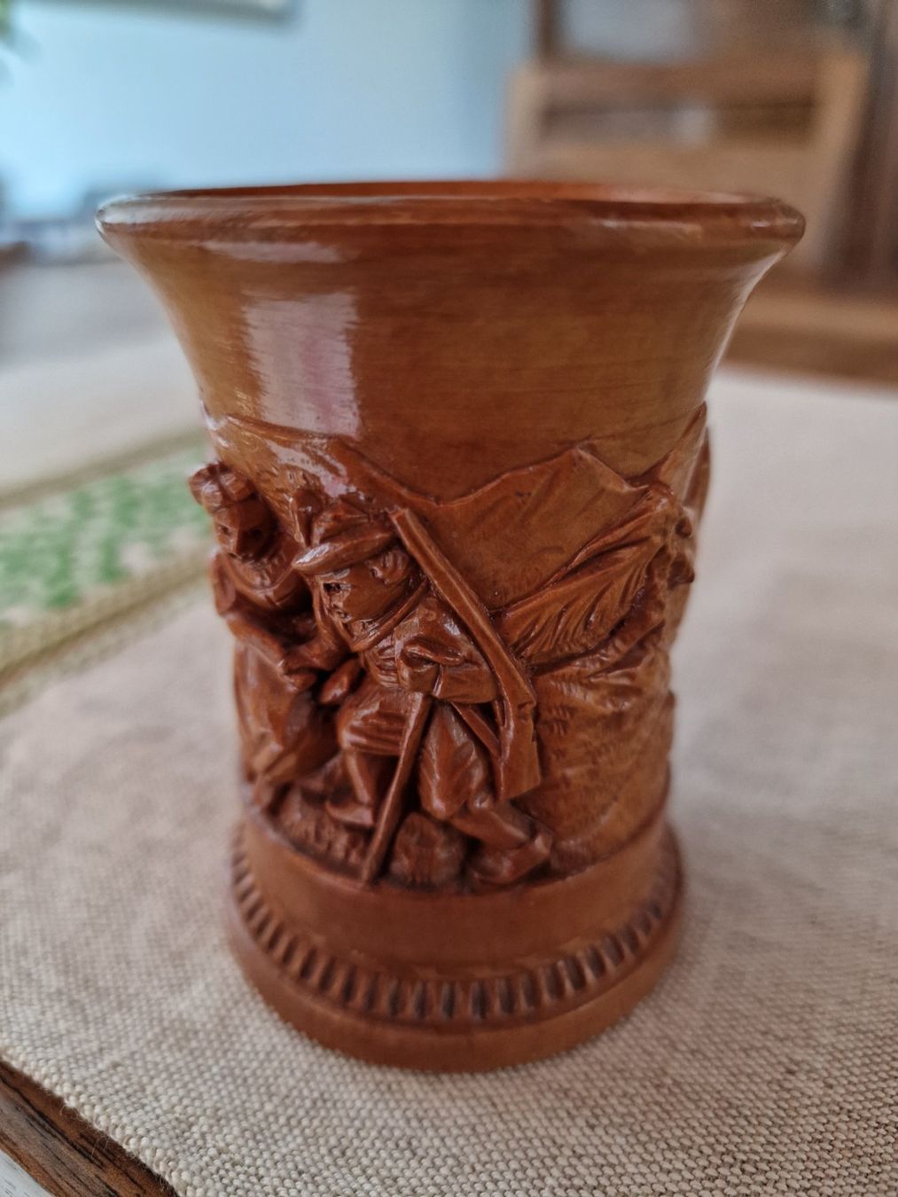 Sonstiger Schmuck: Holzbecher geschnitzt  -  Brienz  -  um 1880! – Gebraucht aus Röthenbach i. E. von Heureka5 2
