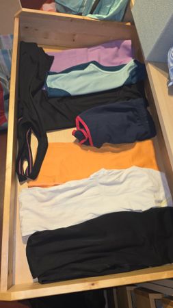 Sportbekleidung Damen 7 Teile guter Zustand gr.S