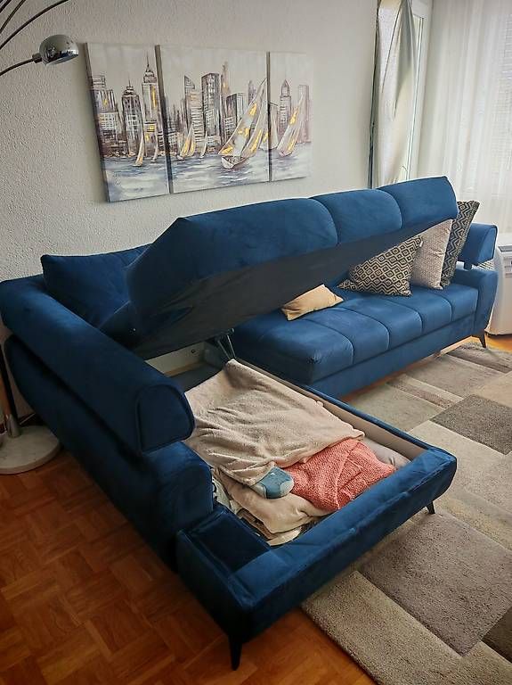 Divani: Sofa + Teppich – Usato da Nidau venduto da ern_mhz6 2