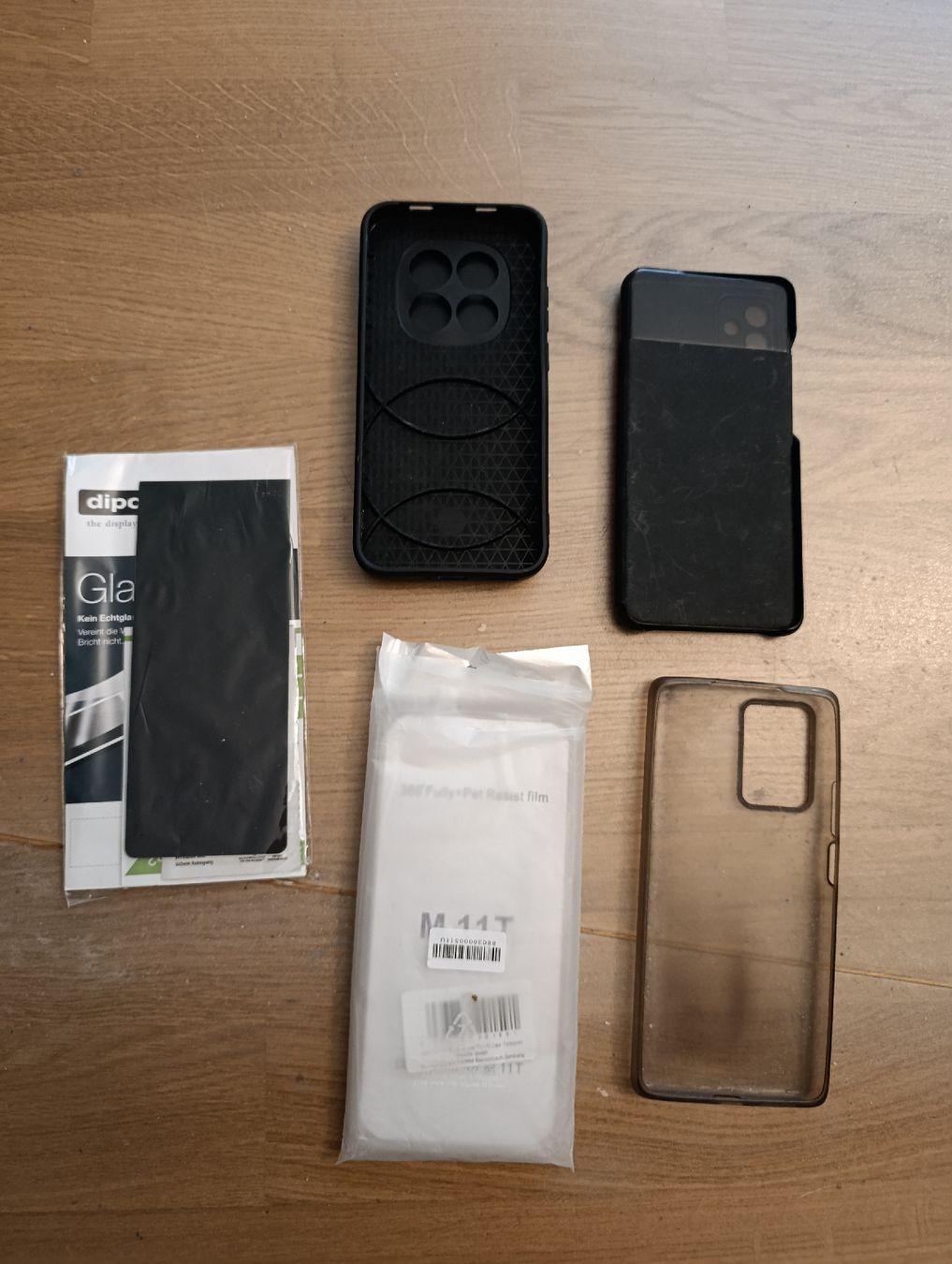 Coques & Protection écran: diverse handyhüllen + sicherheitsglas – D'occasion à Gümligen par sim_q6ss