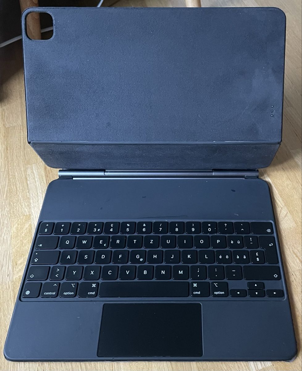 Apple Tastiere: Magic Keyboard for iPad Pro 12.9" – Usato da Hünenberg venduto da lin_8wts