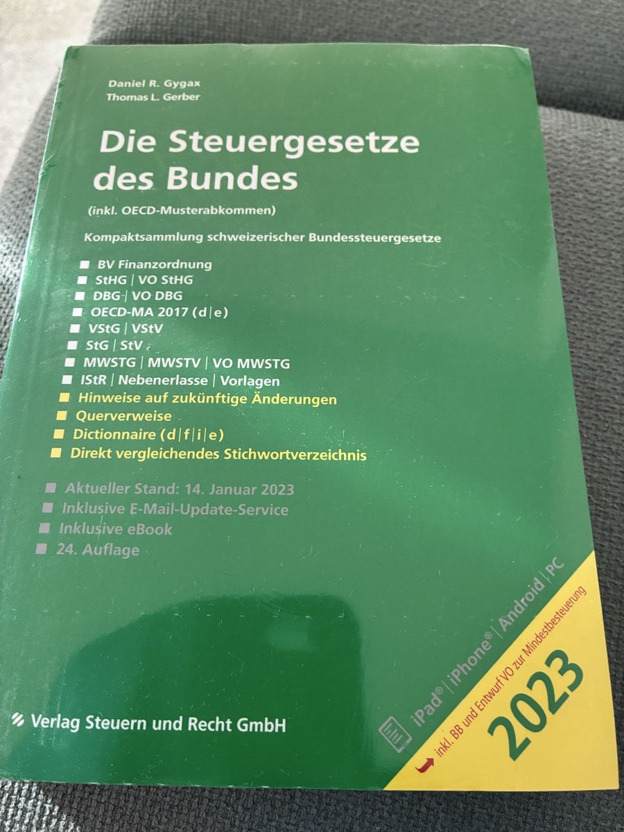 Libri: Die Steuergesetze des Bundes – Nuovo e nell'imballaggio originale da Unterengstringen venduto da Cipsi