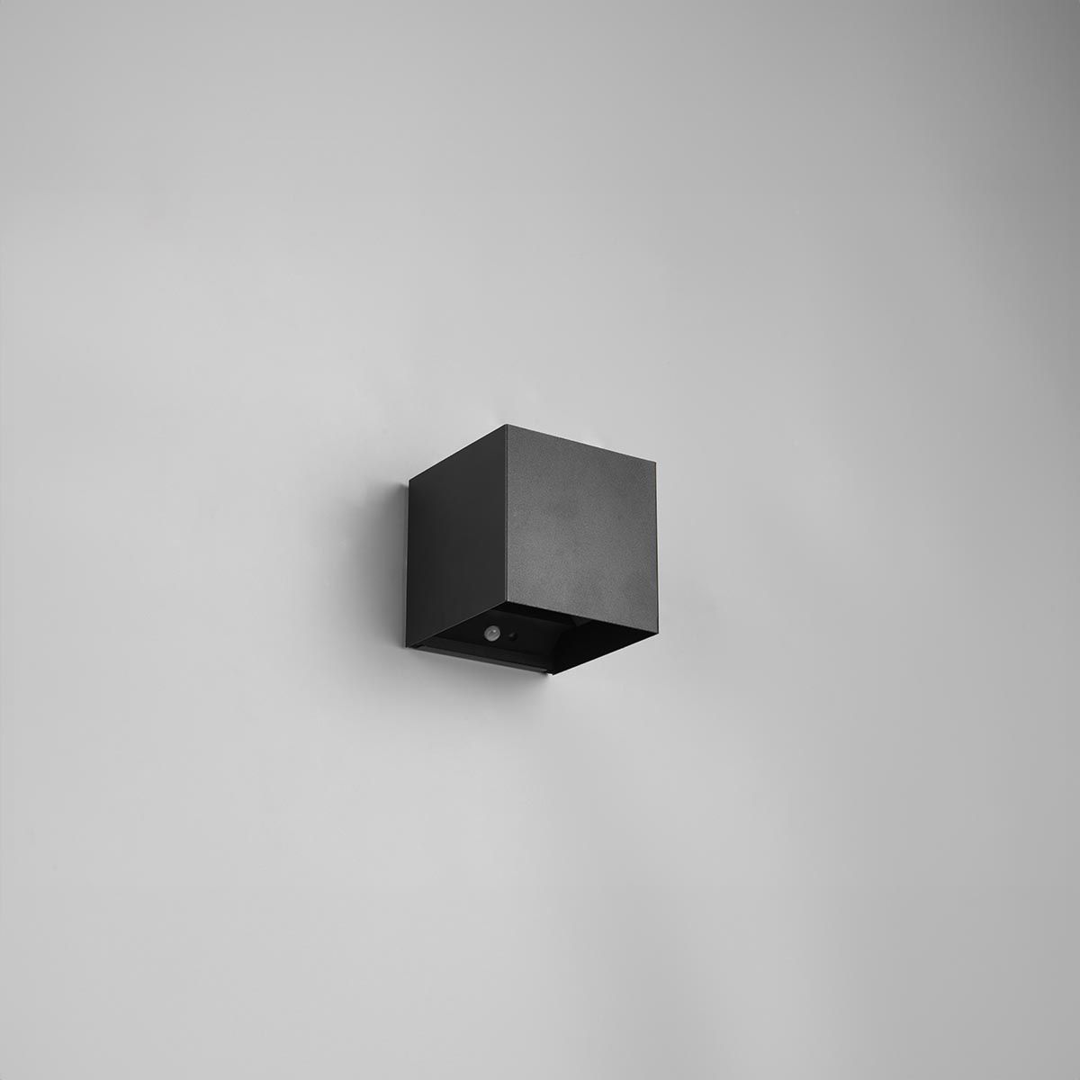 Lampen: LED Aussen Wandleuchte, IP44 10 cm Breit – Neu (gemäss Beschreibung) aus Kreuzlingen von Smart-Light 2