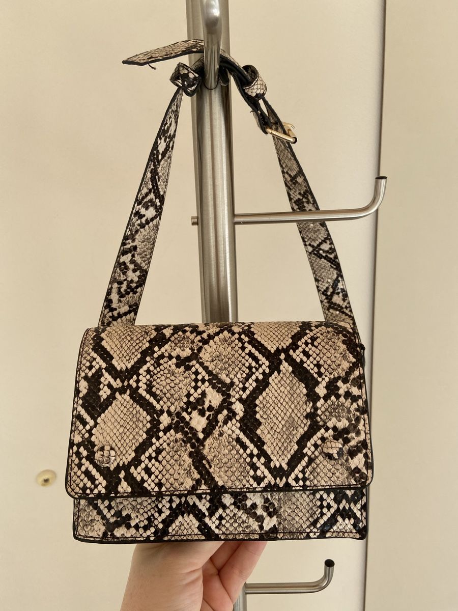 Mango Taschen für Damen: Schlangenmuster Handtasche – Gebraucht aus Malans GR von han_y6rd