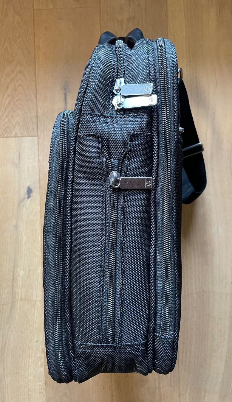 Borse: HP Laptoptasche / Notebooktasche - Top Zustand! – Usato da Bubikon venduto da SwissSecondLife 4