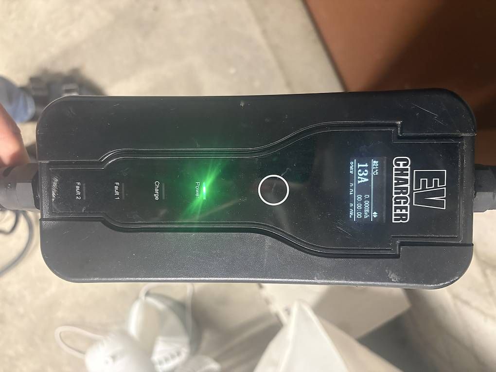 Kabel: Ladekabel Elektroauto – Gebraucht aus Gossau ZH von Loscher 1