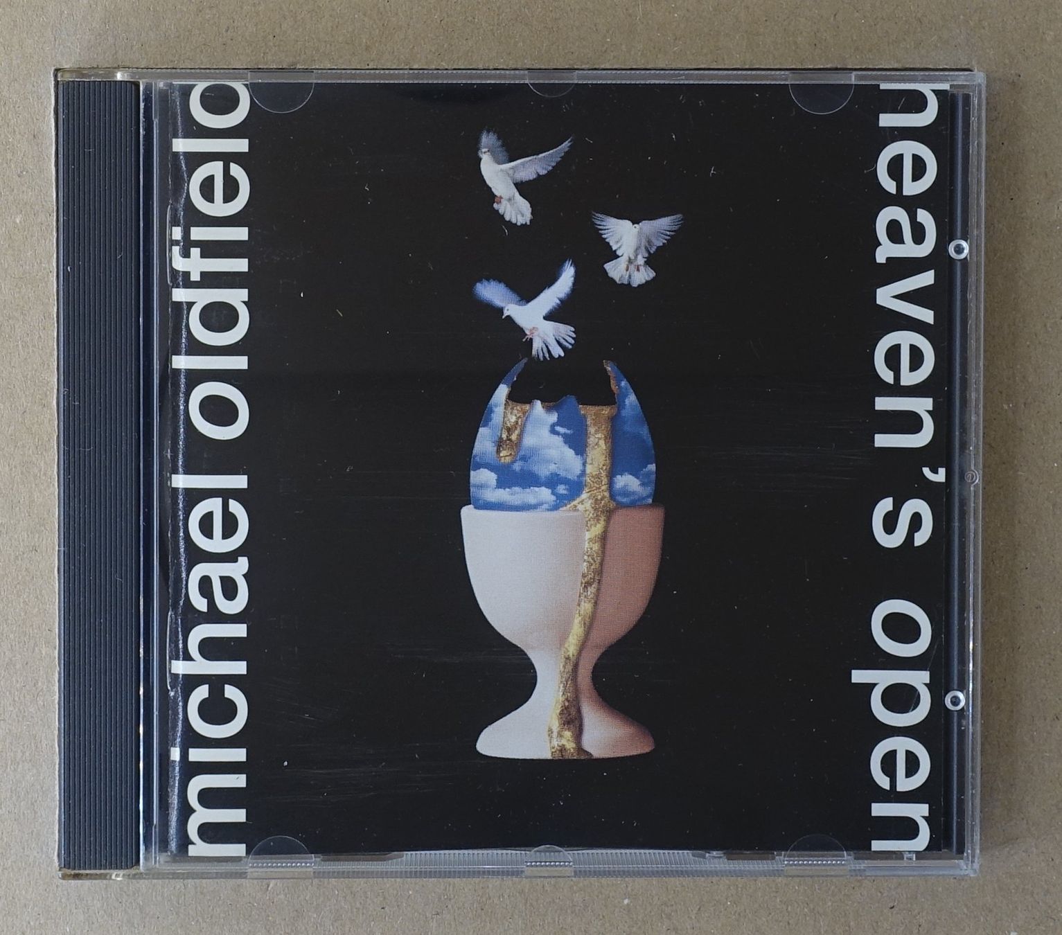 CD: Michael Oldfield – Heaven's Open - D13 – Usato da Sessa venduto da discoverymedia