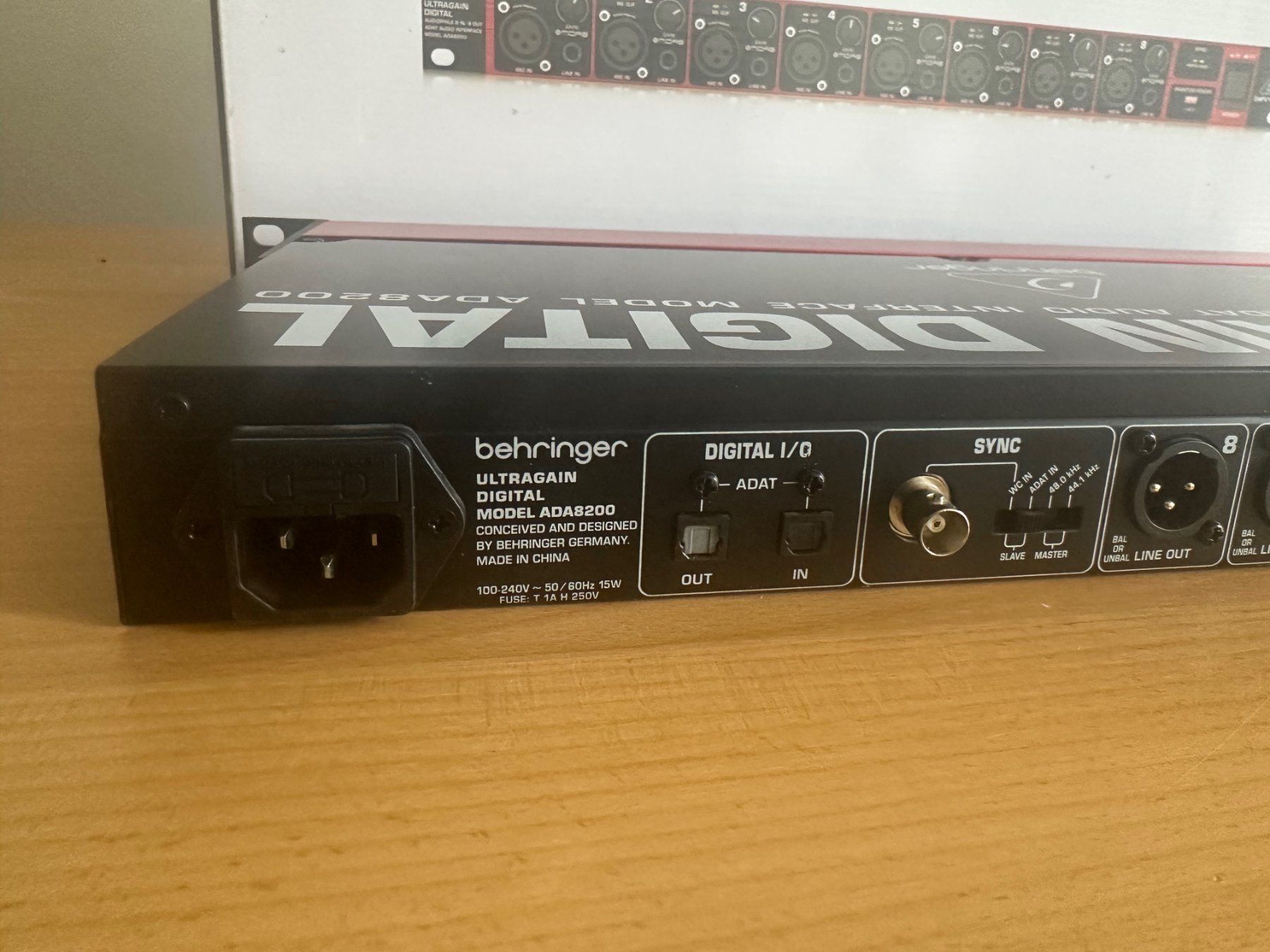 Behringer Convertitori: Behringer ADA8200 Midas Preamp Interface – Usato da Bischofszell venduto da Limetree 5