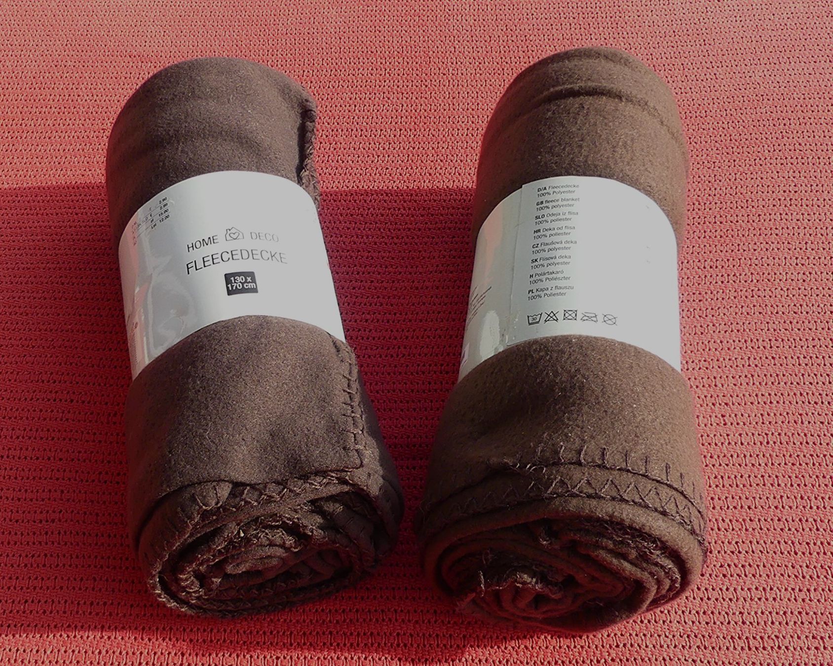 Coperte: Fleece Decken 2Stk. 130x170 cm – Nuovo e nell'imballaggio originale da Lyssach venduto da YYZ10
