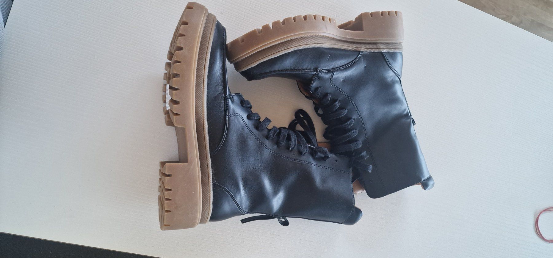 DKNY Scarpe da donna: DK- NY STIEFELETTEN – Nuovo e nell'imballaggio originale da planken venduto da car_5clc 6