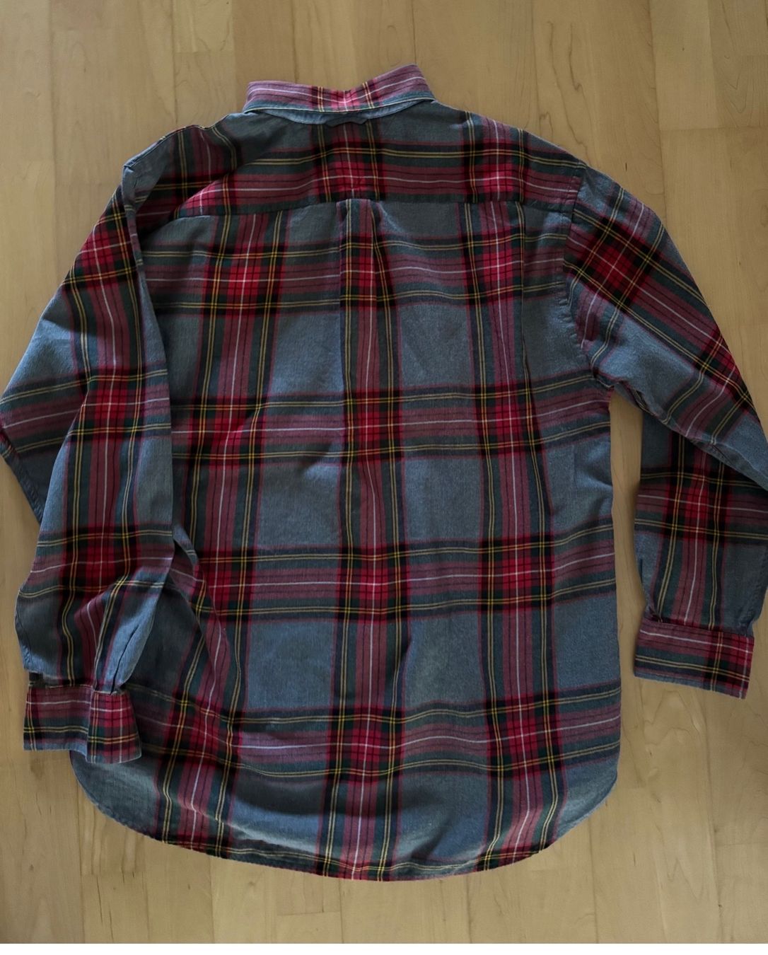 Tommy Hilfiger Hemden: TOMMY HILFIGER HEMD GR. L – Gebraucht aus Spiegel b. Bern von Rogger72 6