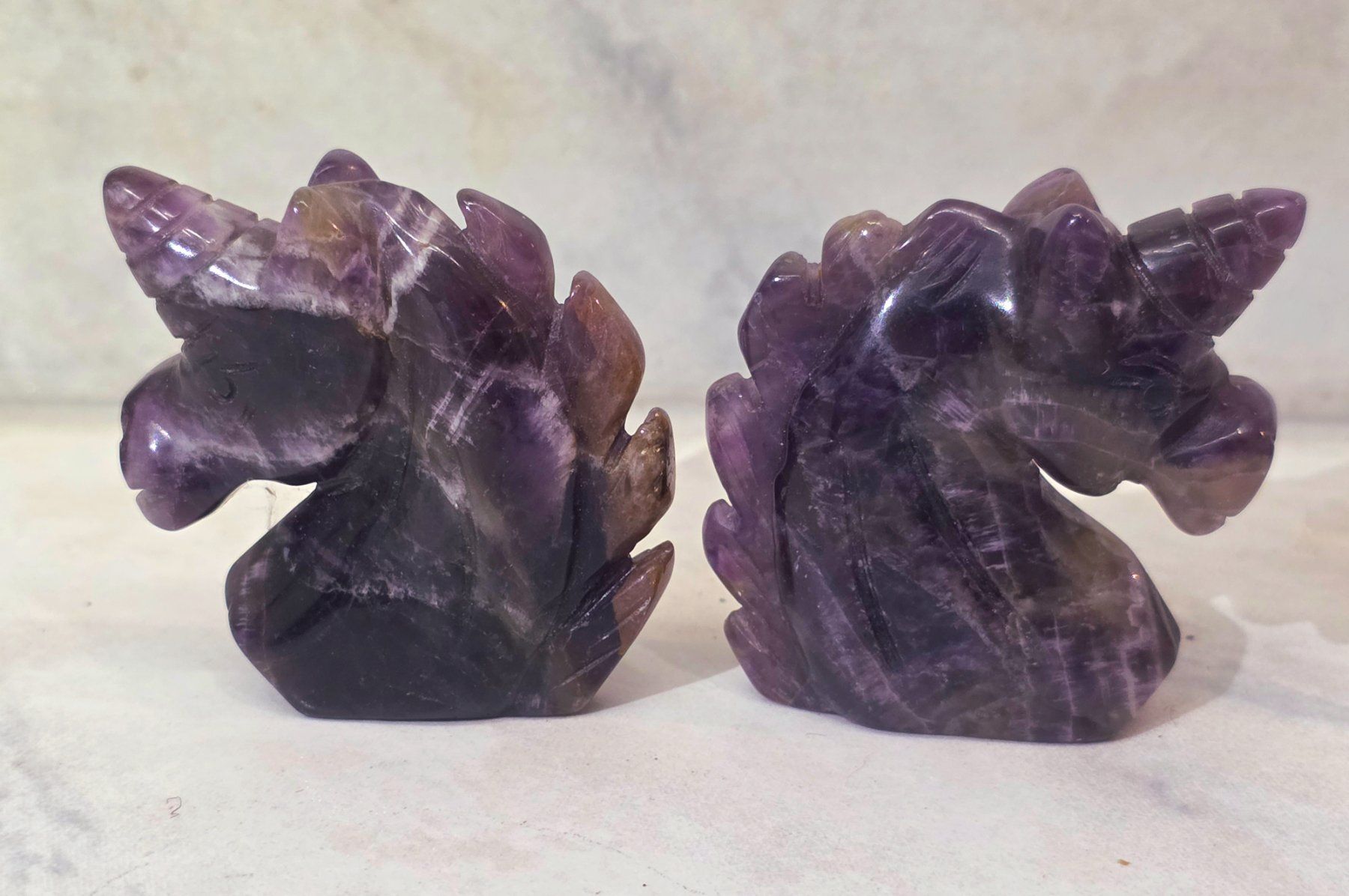 Minerali & Pietre curative: 2 Amethyst Einhorn Büsten 95g – Nuovo e nell'imballaggio originale da Matzingen venduto da Shay_Crystalz 1